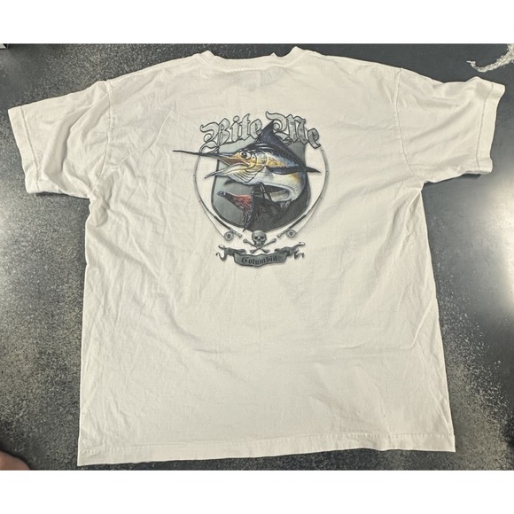 Vintage Columbia T-Shirt Men's XL White Bite Me Marlin Fishing Skull Graphic Tee - Picture 6 of 7